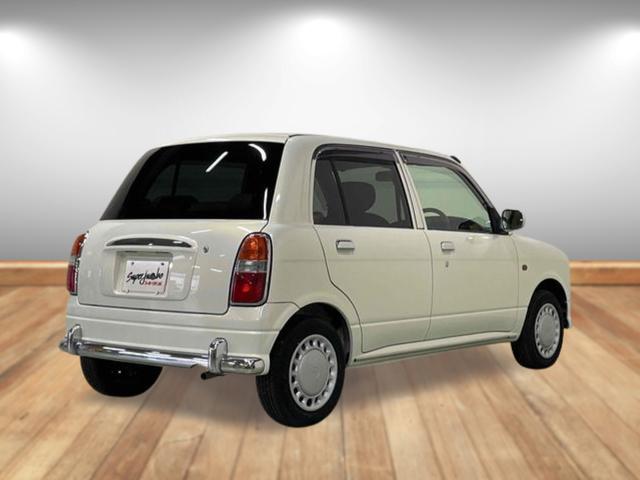 ミラジーノ ジーノリミテッド　全塗装済み　電動格納ミラー　ＡＴ　ＣＤ　衝突安全ボディ　エアコン　Ｗエアバッグ　パワーステアリング　パワーウィンドウ（7枚目）