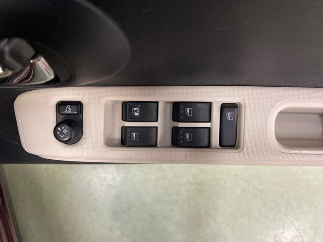 ミラココア ココアプラスＸ　ＥＴＣ　ナビ　スマートキー　アイドリングストップ　電動格納ミラー　ベンチシート　ＣＶＴ　盗難防止システム　ＡＢＳ　ＣＤ　ルーフレール　衝突安全ボディ　エアコン　パワーステアリング　パワーウィンドウ（28枚目）