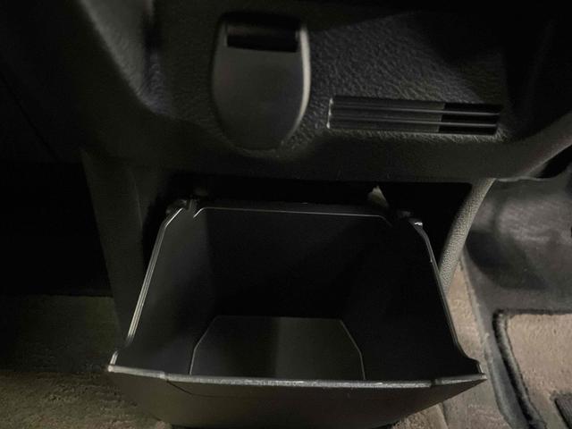 デイズ Ｘ　ドライブレコーダー　ＥＴＣ　ナビ　クリアランスソナー　衝突被害軽減システム　オートライト　スマートキー　アイドリングストップ　電動格納ミラー　ベンチシート　ＣＶＴ　盗難防止システム　ＡＢＳ　ＥＳＣ（57枚目）