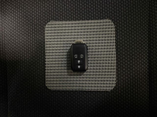 ワゴンＲスマイル ハイブリッドＳ　２トーンルーフパッケージ装着車　ドライブレコーダー　ＥＴＣ　両側電動スライドドア　クリアランスソナー　レーンアシスト　衝突被害軽減システム　オートライト　スマートキー　電動格納ミラー　シートヒーター　ベンチシート　ＣＶＴ（34枚目）