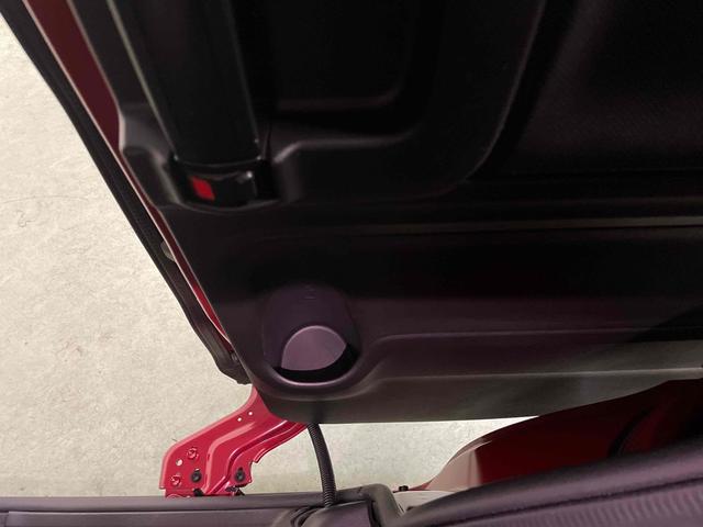 ワゴンＲスマイル ハイブリッドＳ　２トーンルーフパッケージ装着車　ドライブレコーダー　ＥＴＣ　両側電動スライドドア　クリアランスソナー　レーンアシスト　衝突被害軽減システム　オートライト　スマートキー　電動格納ミラー　シートヒーター　ベンチシート　ＣＶＴ（48枚目）