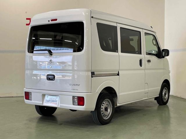エブリイ ＰＡリミテッド　両側スライドドア　オートライト　キーレスエントリー　ＡＴ　盗難防止システム　ＡＢＳ　ＥＳＣ　衝突安全ボディ　エアコン　パワーステアリング　パワーウィンドウ（7枚目）