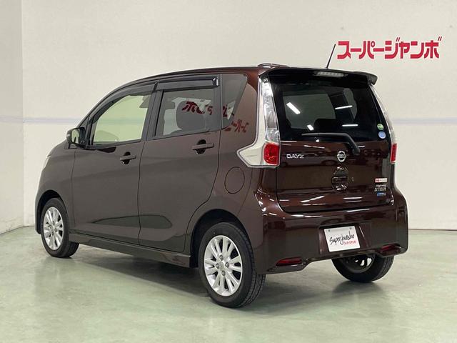 デイズ ハイウェイスターX Vセレクション+セーフティII ETC 全周囲カメラ ナビ TV 衝突被害軽減システム HID スマートキー アイドリングストップ 電動格納ミラー シートヒーター ベンチシート CVT 盗難防止システム ABS ESC(11枚目)