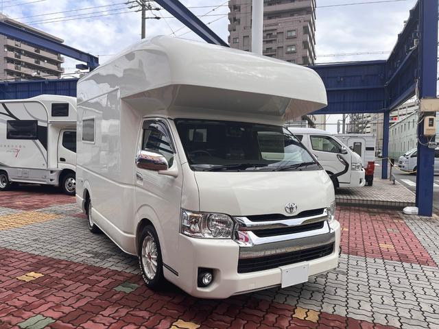 ＧＬ　ＲＶトラスト　ＴＲ５００Ｃ－ＬＨ　定員４人乗　ワイド　シンク　サブバッテリー　インバーター　バンクベッド　ソファー　家庭用エアコン　ＴＶ　収納ＢＯＸ　　換気扇　ソーラーパネル　外部電源　社外アルミ　ＬＥＤライト(4枚目)