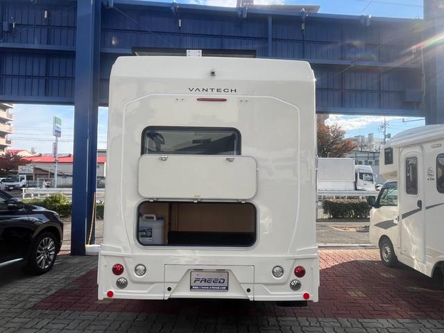 カムロード ＶＡＮＴＥＣＨ　コルドバンクス　ソーラーパネル付　家庭用エアコン　サブバッテリー×３　外部電源　冷蔵庫　電子レンジ　６人乗り　４ＷＤディーゼル　Ｗタイヤ　寒冷地仕様　換気扇　走行充電　ナビ　バックカメラ　ＦＦヒーター（9枚目）