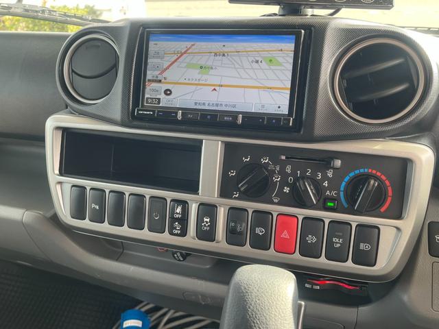 カムロード ＶＡＮＴＥＣＨ　コルドバンクス　ソーラーパネル付　家庭用エアコン　サブバッテリー×３　外部電源　冷蔵庫　電子レンジ　６人乗り　４ＷＤディーゼル　Ｗタイヤ　寒冷地仕様　換気扇　走行充電　ナビ　バックカメラ　ＦＦヒーター（18枚目）