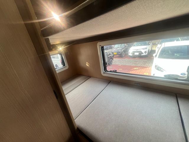 カムロード ＶＡＮＴＥＣＨ　コルドバンクス　ソーラーパネル付　家庭用エアコン　サブバッテリー×３　外部電源　冷蔵庫　電子レンジ　６人乗り　４ＷＤディーゼル　Ｗタイヤ　寒冷地仕様　換気扇　走行充電　ナビ　バックカメラ　ＦＦヒーター（39枚目）