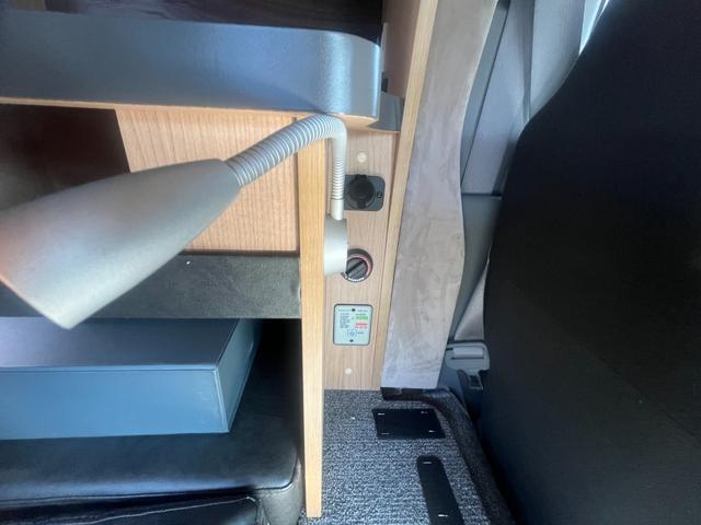 カムロード ＶＡＮＴＥＣＨ　コルドバンクス　ソーラーパネル付　家庭用エアコン　サブバッテリー×３　外部電源　冷蔵庫　電子レンジ　６人乗り　４ＷＤディーゼル　Ｗタイヤ　寒冷地仕様　換気扇　走行充電　ナビ　バックカメラ　ＦＦヒーター（48枚目）