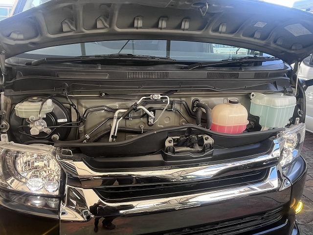 ハイエースバン ロングワイドスーパＧＬマルチロルトランスポタタイプＩ　スマートキー　４ＷＤ　モデリスタベットキット　モデリスタ内装　ＬＥＤライト　社外アルミ　社外ナビ・フルセグＴＶ　バックカメラ　イージークローザー（32枚目）