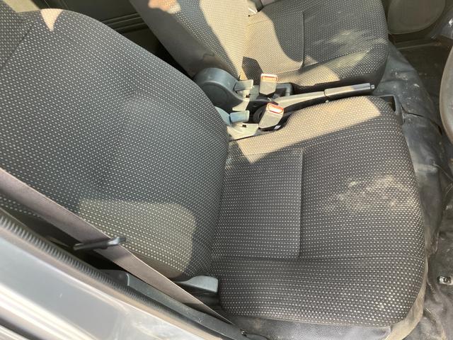 ハイゼットカーゴ ＤＸ　ＳＡＩＩＩ　デラックス　ＳＡＩＩＩ　ハイルーフ　純正メモリーナビ　両側スライドドア　ＥＴＣ　ＵＳＢ入力端子（２口）　キーレスエントリー　オートハイビーム　衝突被害軽減システム（15枚目）