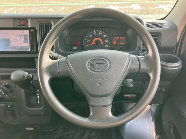 ハイゼットカーゴ ＤＸ　ＳＡＩＩＩ　デラックス　ＳＡＩＩＩ　ハイルーフ　純正メモリーナビ　両側スライドドア　ＥＴＣ　ＵＳＢ入力端子（２口）　キーレスエントリー　オートハイビーム　衝突被害軽減システム（16枚目）