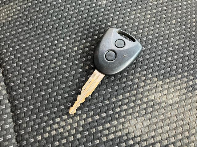 ハイゼットカーゴ ＤＸ　ＳＡＩＩＩ　デラックス　ＳＡＩＩＩ　ハイルーフ　純正メモリーナビ　両側スライドドア　ＥＴＣ　ＵＳＢ入力端子（２口）　キーレスエントリー　オートハイビーム　衝突被害軽減システム（31枚目）