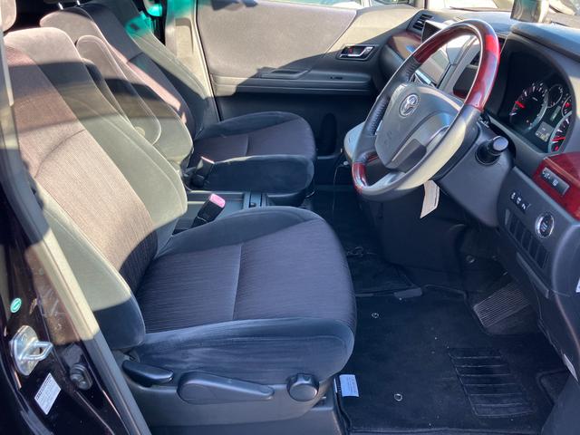 ヴェルファイア 2.4Z 両側パワースライドドア HDDナビ(フルセグTV) 純正18インチアルミホイール クリアランスソナー ダブルエアコン ETC バックカメラ スマートキー 取説(12枚目)