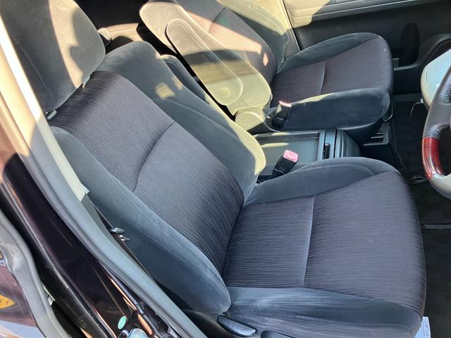 ヴェルファイア 2.4Z 両側パワースライドドア HDDナビ(フルセグTV) 純正18インチアルミホイール クリアランスソナー ダブルエアコン ETC バックカメラ スマートキー 取説(14枚目)