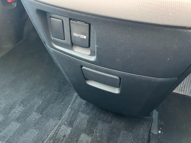 ヴェルファイア 2.4Z 両側パワースライドドア HDDナビ(フルセグTV) 純正18インチアルミホイール クリアランスソナー ダブルエアコン ETC バックカメラ スマートキー 取説(28枚目)