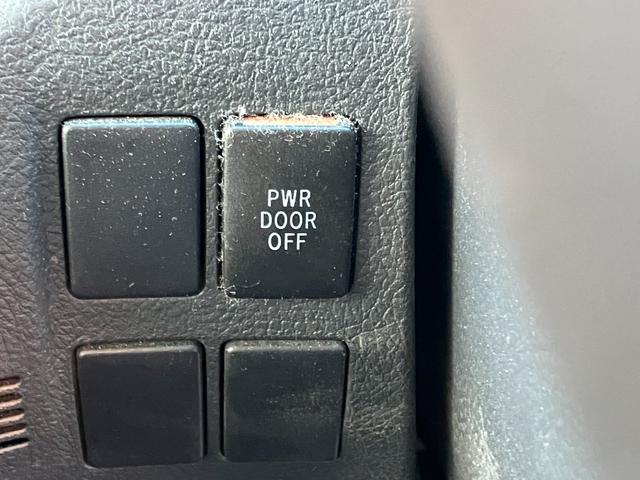 ヴェルファイア 2.4Z 両側パワースライドドア HDDナビ(フルセグTV) 純正18インチアルミホイール クリアランスソナー ダブルエアコン ETC バックカメラ スマートキー 取説(39枚目)