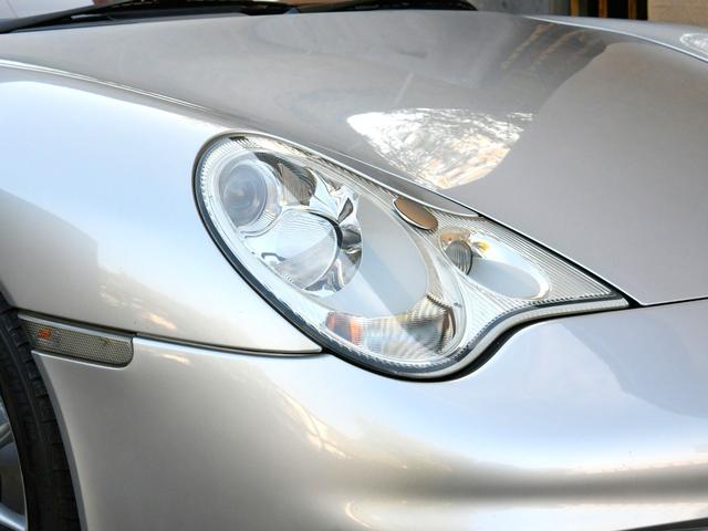 ９１１ ９１１カレラ４　カブリオレ　ミギＨテラコッタＳＰカラーインテリア４ＷＤハードトップシートヒーターシルバーブレーキキャリパー　カレラ４ホイールキャップリトロニックライトナビゲーションポルシェセンター整備記録簿ウインドディフレクター（9枚目）