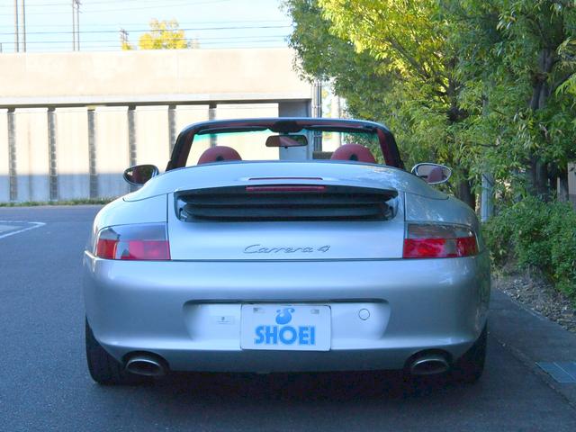 ９１１ ９１１カレラ４　カブリオレ　ミギＨテラコッタＳＰカラーインテリア４ＷＤハードトップシートヒーターシルバーブレーキキャリパー　カレラ４ホイールキャップリトロニックライトナビゲーションポルシェセンター整備記録簿ウインドディフレクター（16枚目）