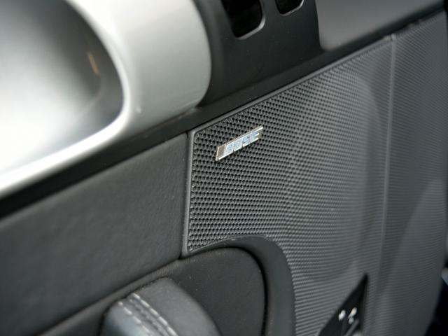 911ターボ スポーツクロノ ダイナミックC D車 スポーツステアリング 12Wayエレクトロニックコンフォート サイドスカートペイント仕上げ アルミニウムドア ナビゲーションシステム バックカメラ(18枚目)