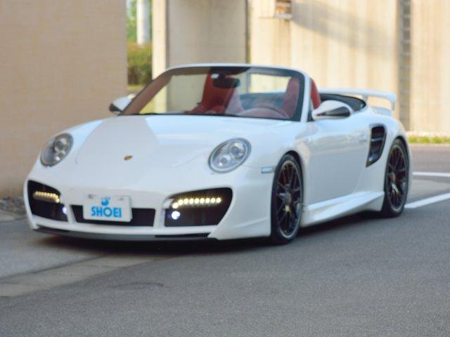 911ターボ カブリオレ TechArtスタイリング エキゾーストパイプ カレラレッドナチュラルレザー 19インチセンターロックAW スポーツクロノ RUFコイルスプリングキット アダプティブスポーツシート プロテクフイルム(5枚目)