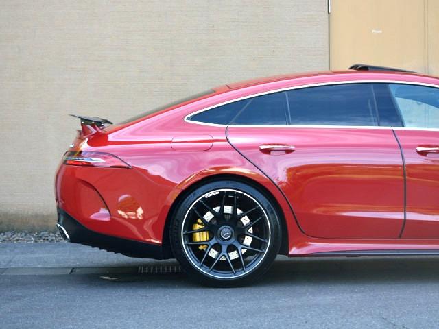 63 S 4マチック+ ワンオーナー AMGカーボンパッケージ AMGパフォーマンスパッケージ Burme3Dオーディオ フルレザー仕様 ガラススライディングR マットブラック21インチ ドアクロージングサポート ドラレコ(18枚目)
