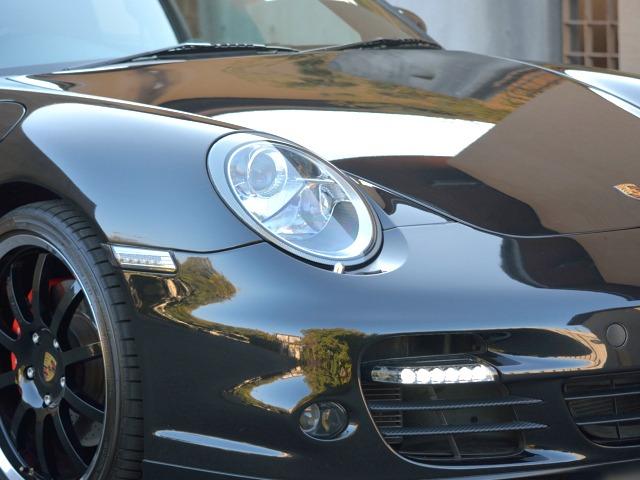 ９１１ ９１１カレラＳ　ミギＨ　ターボバンパー　ターボ油圧ウイング　１９スポーテック　ビルシュタイン　スポーツエキゾースト　レザーインテリア　アダプティブスポーツシート　シートヒーター　ＬＥＤテールフォグ　スポーツクロノＳＲ（6枚目）