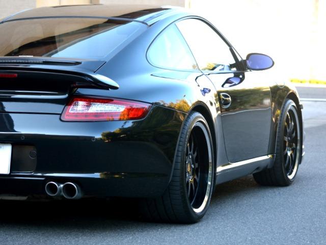９１１ ９１１カレラＳ　ミギＨ　ターボバンパー　ターボ油圧ウイング　１９スポーテック　ビルシュタイン　スポーツエキゾースト　レザーインテリア　アダプティブスポーツシート　シートヒーター　ＬＥＤテールフォグ　スポーツクロノＳＲ（19枚目）