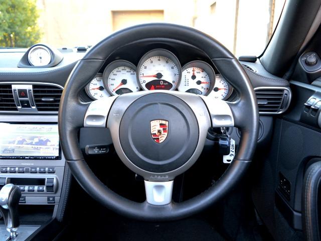 ９１１ ９１１カレラＳ　ミギＨ　ターボバンパー　ターボ油圧ウイング　１９スポーテック　ビルシュタイン　スポーツエキゾースト　レザーインテリア　アダプティブスポーツシート　シートヒーター　ＬＥＤテールフォグ　スポーツクロノＳＲ（27枚目）