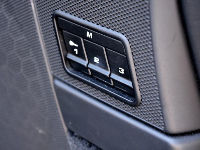 ９１１ ９１１カレラＳ　ミギＨ　ターボバンパー　ターボ油圧ウイング　１９スポーテック　ビルシュタイン　スポーツエキゾースト　レザーインテリア　アダプティブスポーツシート　シートヒーター　ＬＥＤテールフォグ　スポーツクロノＳＲ（32枚目）