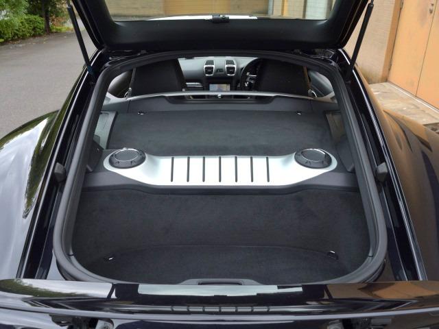 ケイマン Ｓブラックエディション　アルミニウムサイドウインドウトリムＰＤＳＬ電動格ミラーＦ＆Ｒヤパークアシストクルコン　自動防眩ルームミラースポーツデザインステア２０インチカレラクラッシックスポーツシートＰＡＳＭ３１５空気モニター２ゾ（23枚目）