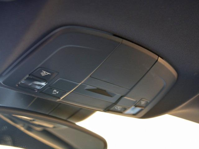 ケイマン Ｓブラックエディション　アルミニウムサイドウインドウトリムＰＤＳＬ電動格ミラーＦ＆Ｒヤパークアシストクルコン　自動防眩ルームミラースポーツデザインステア２０インチカレラクラッシックスポーツシートＰＡＳＭ３１５空気モニター２ゾ（39枚目）