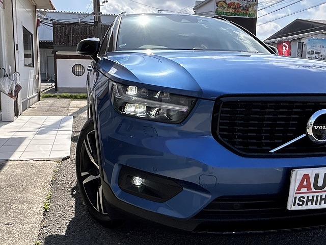 ＸＣ４０ Ｔ４　ＡＷＤ　Ｒデザイン　１２ヵ月保証　パノラマガラスルーフ　ＡＣＣ　ＢＳＭ　レーンキープ　４座シートヒーター　純正Ｂｌｕｅｔｏｏｔｈ対応ＨＤＤナビ　３６０度カメラ　ＥＴＣ　スマートキー　ハーフレザーシート　ステアリングＨ（40枚目）