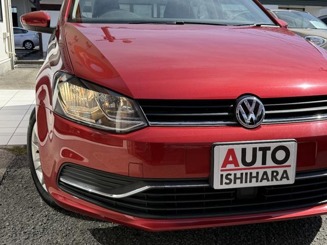 ポロ ＴＳＩコンフォートライン　１オーナー車　衝突軽減ブレーキ　ナビゲーションパッケージ　バックカメラ　ＥＴＣ　キーレスエントリー　ＤＶＤ再生　サイドエアバッグ　禁煙車　ウインカー付きドアミラー（20枚目）