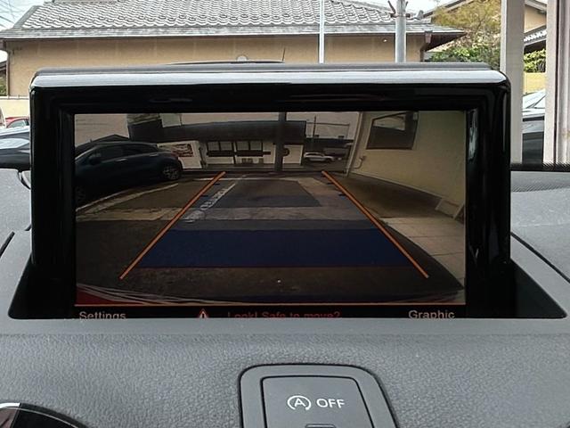 Ａ１スポーツバック ミッドナイトリミテッド　３７５台限定車　ＨＩＤヘッド　Ｓラインエクステリア　１７インチホイール　純正ナビ　バックカメラ　ソナー　シートヒーター　ドラレコ　オートライト（14枚目）