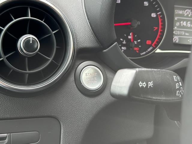 Ａ１スポーツバック ミッドナイトリミテッド　３７５台限定車　ＨＩＤヘッド　Ｓラインエクステリア　１７インチホイール　純正ナビ　バックカメラ　ソナー　シートヒーター　ドラレコ　オートライト（19枚目）