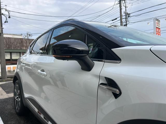 キャプチャー インテンス　テックパック　６ヵ月保証　禁煙車　３６０度カメラ　衝突軽減ブレーキ　アダプティブクルーズコントロール　レーンセンタリングアシスト　ステアリングヒーター　レザーシート　シートヒーター　ハイビームアシストＬＥＤヘッド（33枚目）