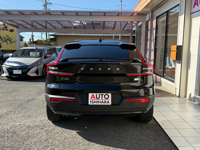 Ｃ４０リチャージ 　グーグルシステムナビ　カープレイ対応　全方位カメラ　パノラマルーフ　アダプティプクルーズ　ＬＥＤヘッド　シートヒーター　ステアヒーター　ＥＴＣ（6枚目）