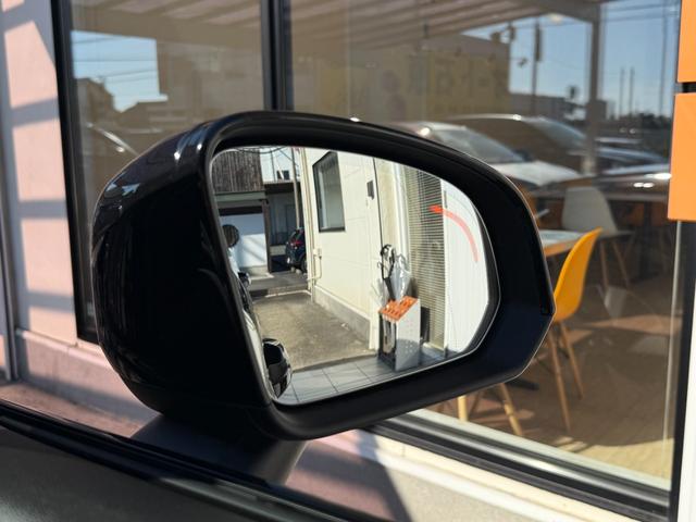 Ｃ４０リチャージ 　グーグルシステムナビ　カープレイ対応　全方位カメラ　パノラマルーフ　アダプティプクルーズ　ＬＥＤヘッド　シートヒーター　ステアヒーター　ＥＴＣ（32枚目）