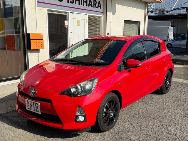 アクア S 純正ナビゲーション バックカメラ シートヒーター スマートキー プッシュスタート ETC ドライブレコーダー アイドリングストップ(2枚目)