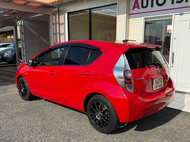 アクア S 純正ナビゲーション バックカメラ シートヒーター スマートキー プッシュスタート ETC ドライブレコーダー アイドリングストップ(25枚目)