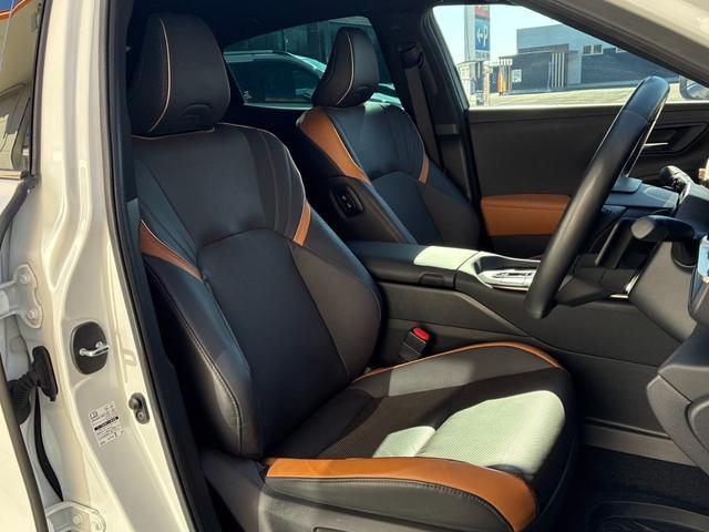 クラウンクロスオーバー ＲＳアドバンスド　新車保証継承　純正ナビ　３６０度カメラ　オートハイビームＬＥＤヘッドライト　アダプティブクルーズコントロール　ＢＳＭ　ヒーター付きレザーシート　ヘッドアップディスプレイ　ＥＴＣ２．０　ベンチレーション（24枚目）