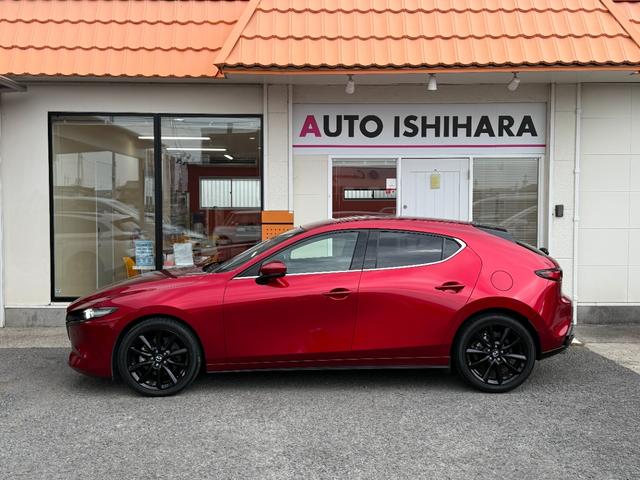 MAZDA3ファストバック X Lパッケージ ユーザー買取 黒革シート マツダコネクトナビ 全方位カメラ USBポート レーダークルーズ LEDヘッド シートメモリー パワーシート ステアリングヒーター(5枚目)
