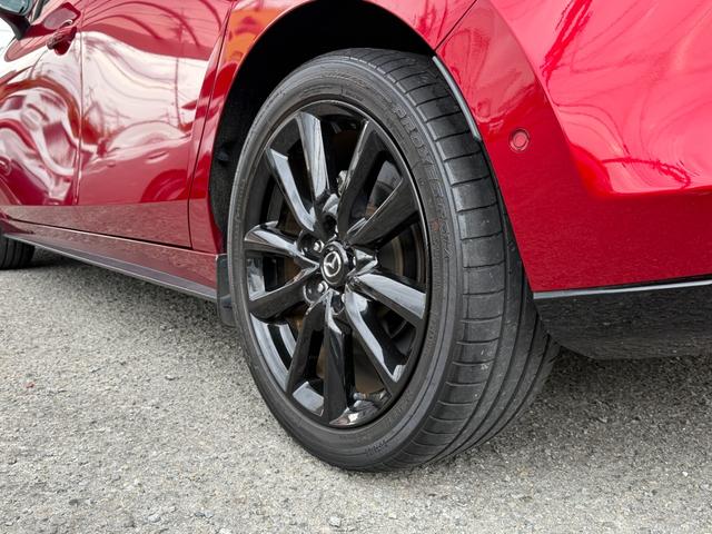 MAZDA3ファストバック X Lパッケージ ユーザー買取 黒革シート マツダコネクトナビ 全方位カメラ USBポート レーダークルーズ LEDヘッド シートメモリー パワーシート ステアリングヒーター(7枚目)