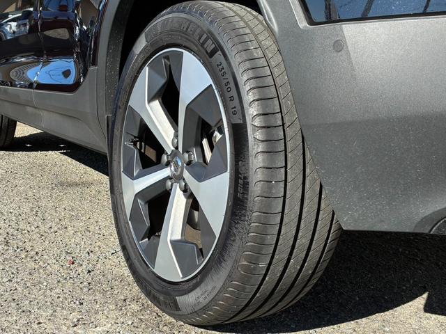 VOLVO XC40 ULTRA B4 AWD DARK EDITION