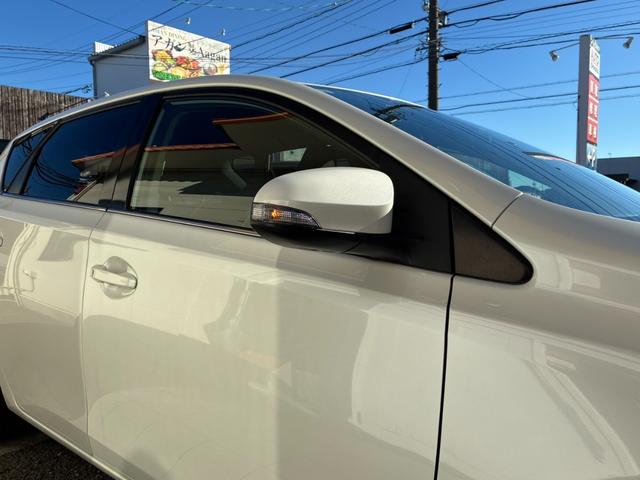 �Ό��Ԃ�������F���ɗD���E�C���J�[�t���h�A�~���[�ƂȂ�܂��B