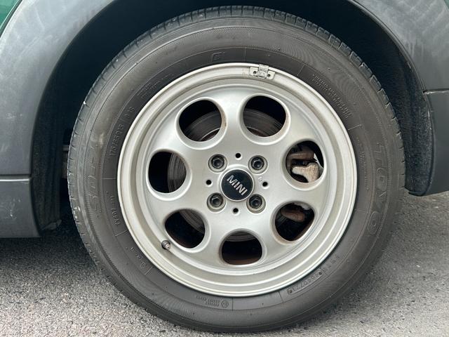 ＭＩＮＩ クーパー　クラブマン　ワンオーナー車　純正オーディオ　ドライブレコーダー　プッシュスタート　フォグランプ　ブラックルーフ　ＣＤ・ＡＵＸ・ＡＭＦＭ　記録簿　スペアキー　キーレスエントリー（46枚目）