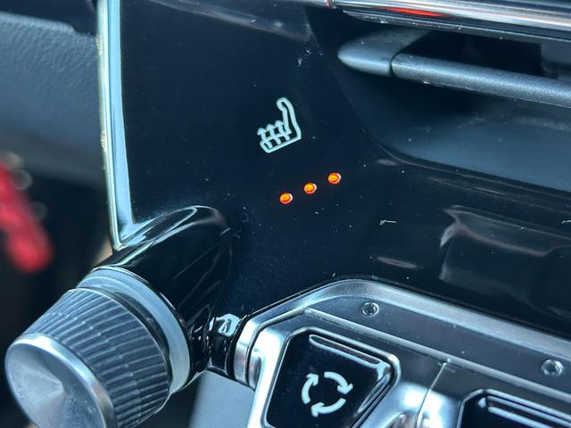 �O�Ȃɂ͂R�i�K�����\�ȃV�[�g�q�[�^�[�𓋍ڂ��Ă���܂��I