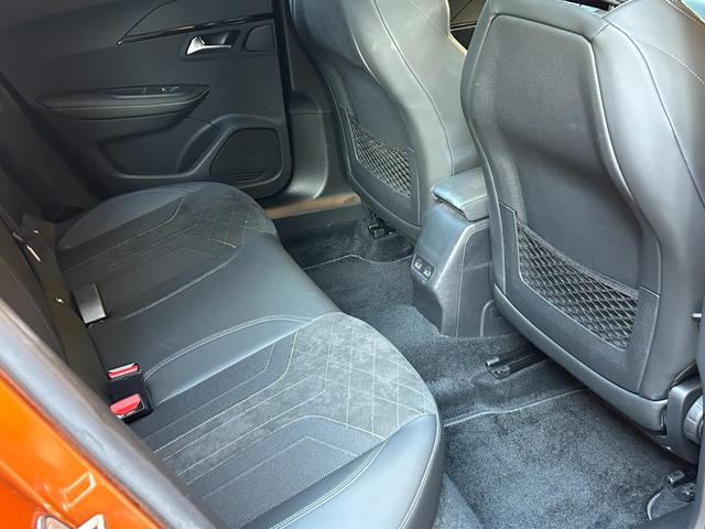 �����ɂ���Ƃ肠��X�y�[�X���������܂��B