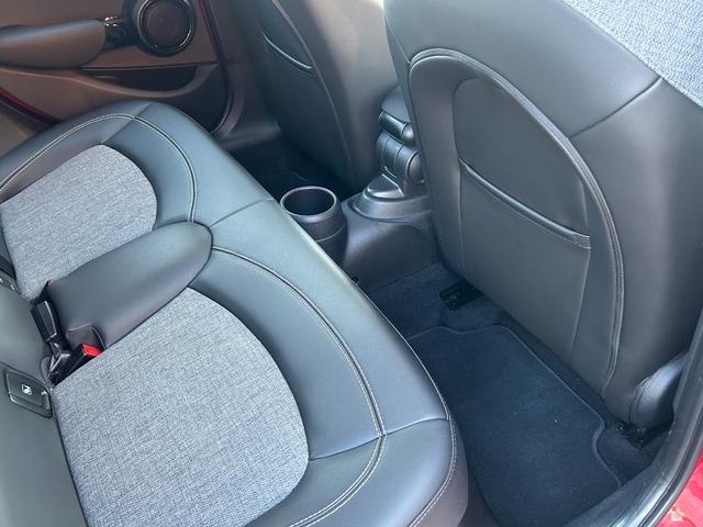 �����ɂ���Ƃ肪����A���낢�ł���Ԓ����܂��B