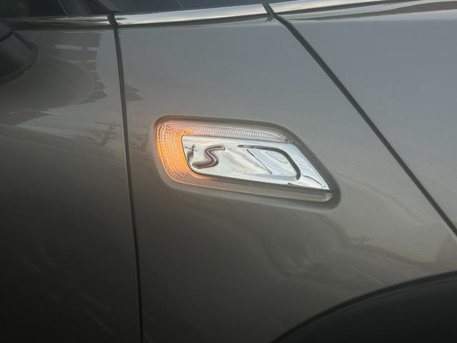 �y�T�C�h�}�[�J�[�z